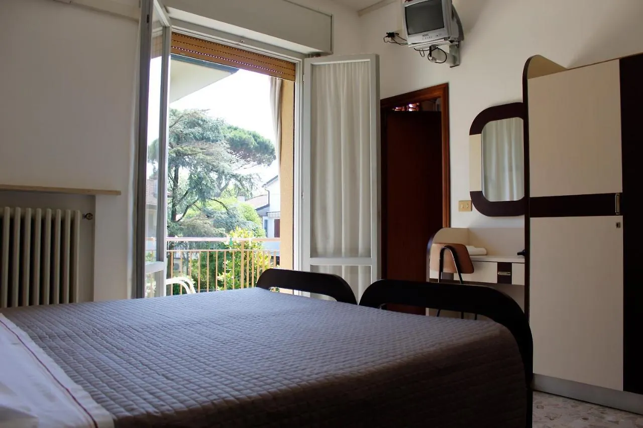 Hotel Carezza Cervia İtalya